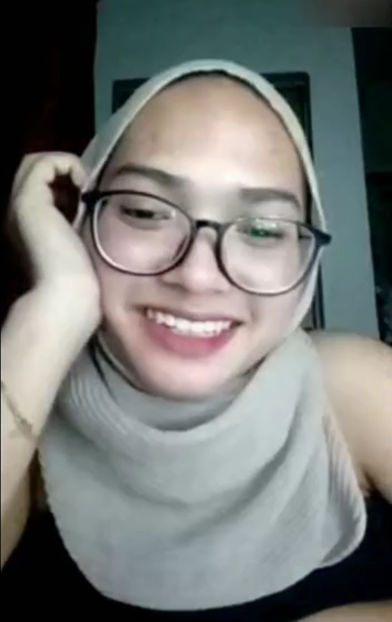 Nonton Film Ditemenin VCS Ukhty Kacamata Sampai Crot Terbaru