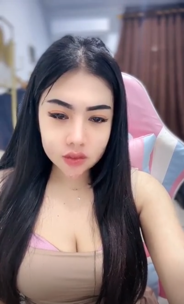 Nonton Film Anggun Versi Full Muka Pamer Tubuh Sexy Gini Terbaru Nonton Film Anggun Versi Full Muka Pamer Tubuh Sexy Gini Terbaru