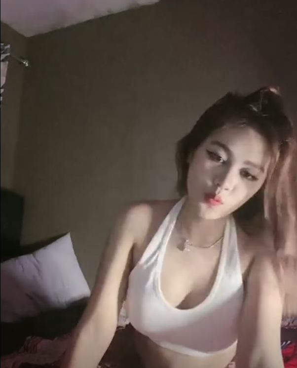 Nonton Film Goyang Pantat Semok Twerking Ala RCH Kilia Terbaru Nonton Film Goyang Pantat Semok Twerking Ala RCH Kilia Terbaru